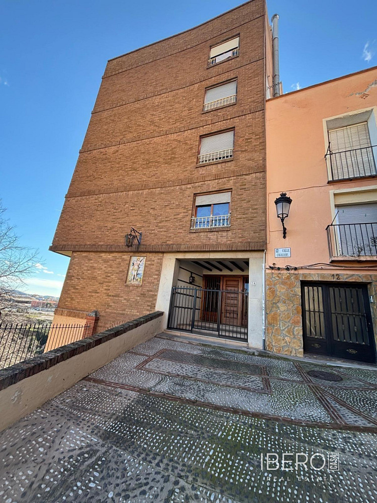 Pis 6+kk – l'Alcora, Urbanització Vinyals, l'Alcalatén - Vista 2