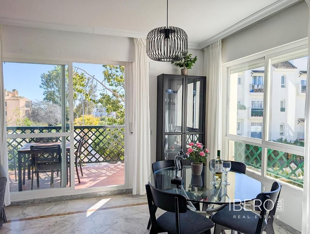 Pis 3+kk – Marbella, Barrio Alto - Més