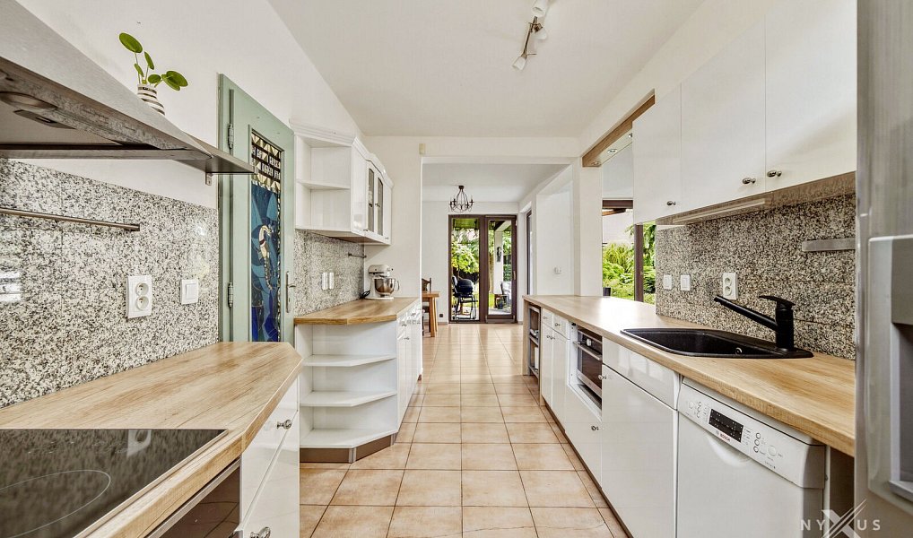Prodej domu 290 m² s pozemkem 709 m², Horoměřice – náhled fotky 5