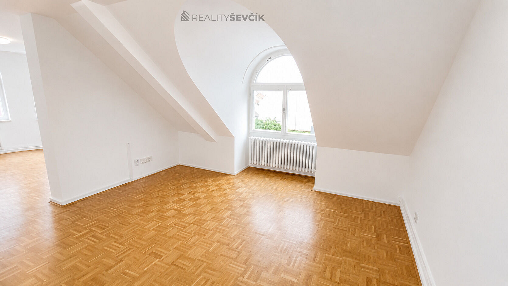 Pronájem bytu 3+kk 90 m² — photo 5