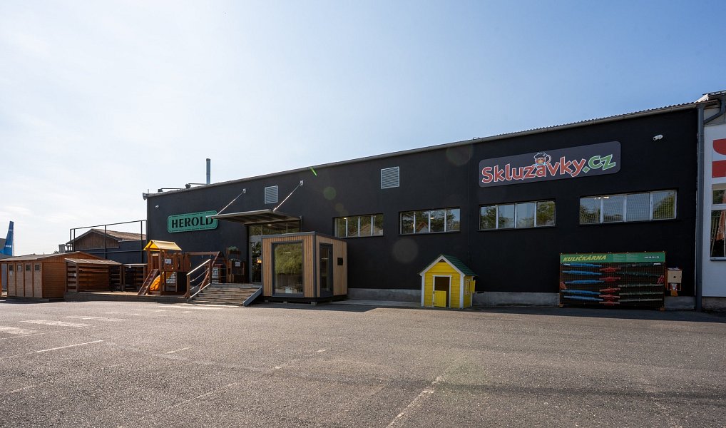 Prodej obchodních prostor 1 200 m², Kutná Hora – náhled fotky 2