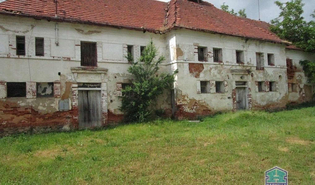 Prodej zemědělského objektu 604 m², Kostelec – náhled fotky 2
