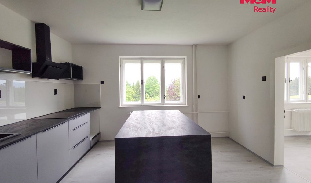 Prodej domu 150 m² s pozemkem 871 m², Bílá – náhled fotky 14