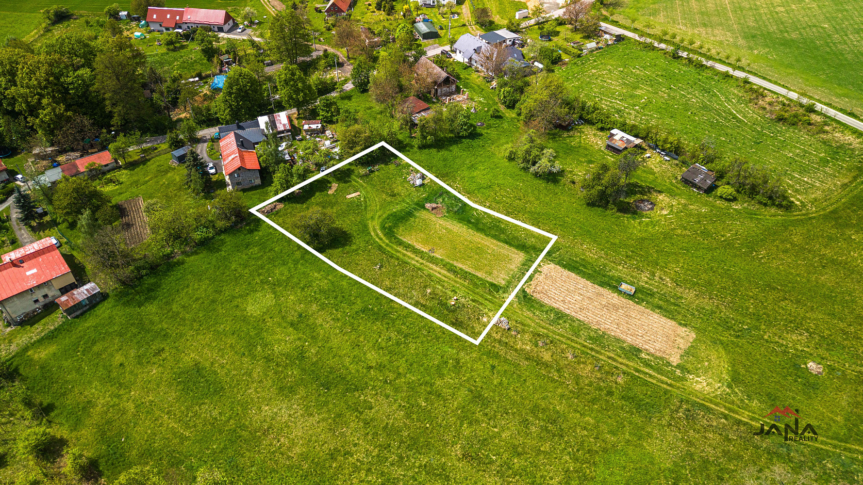 Prodej stavebního pozemku 2 092 m², Železný Brod