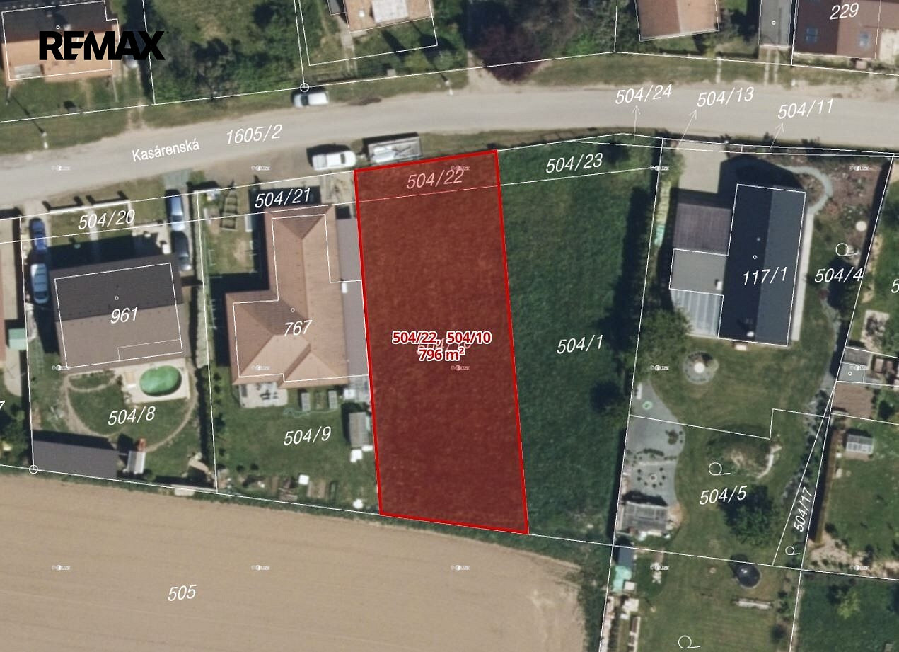 Prodej stavebního pozemku 796 m² – fotografie 3
