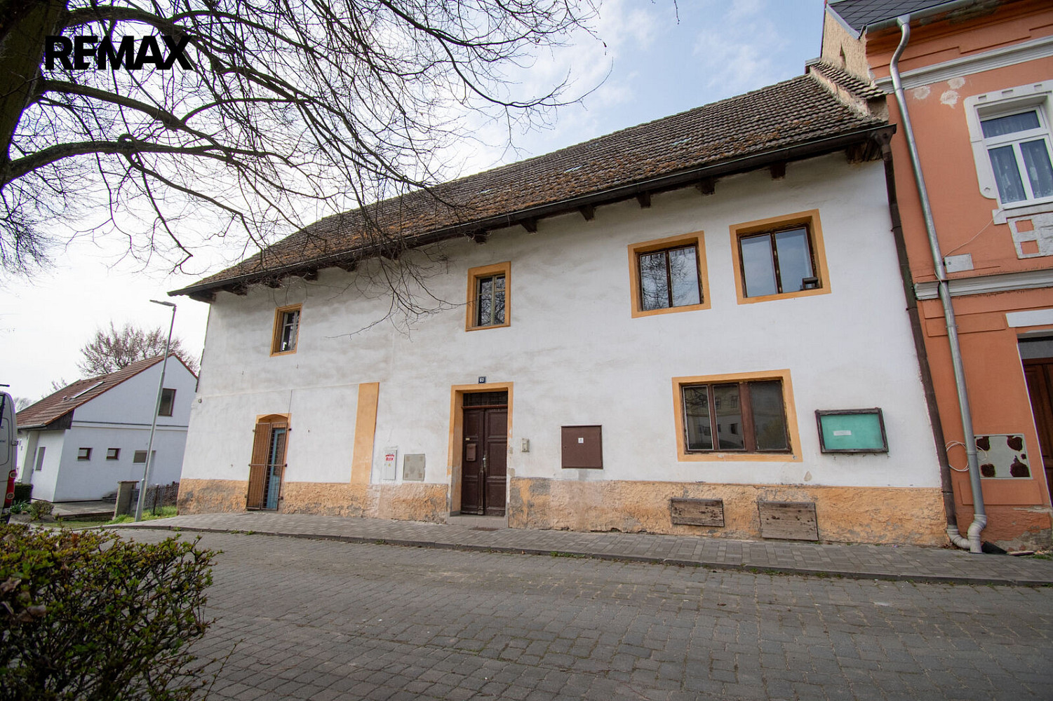 Prodej domu 216 m² s pozemkem 312 m² – fotografie 2