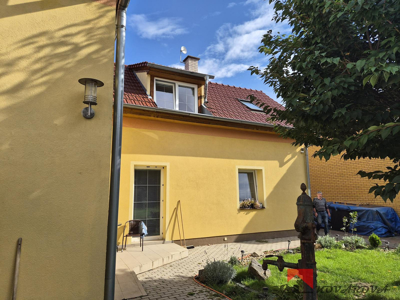 Pronájem bytu 3+1 60 m² – fotografie 2