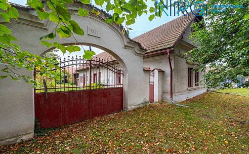 Prodej domu 158 m² s pozemkem 1 780 m², Veletov, okres Kolín