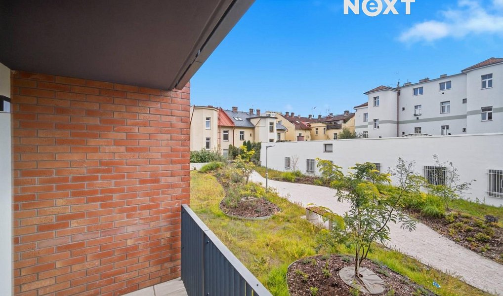 Pronájem bytu 2+kk 62 m², Hradec Králové – náhled fotky 15