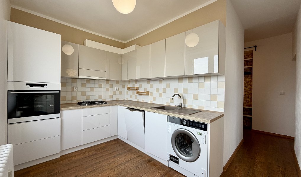 Pronájem bytu 3+1 66 m², Znojmo – náhled fotky 6