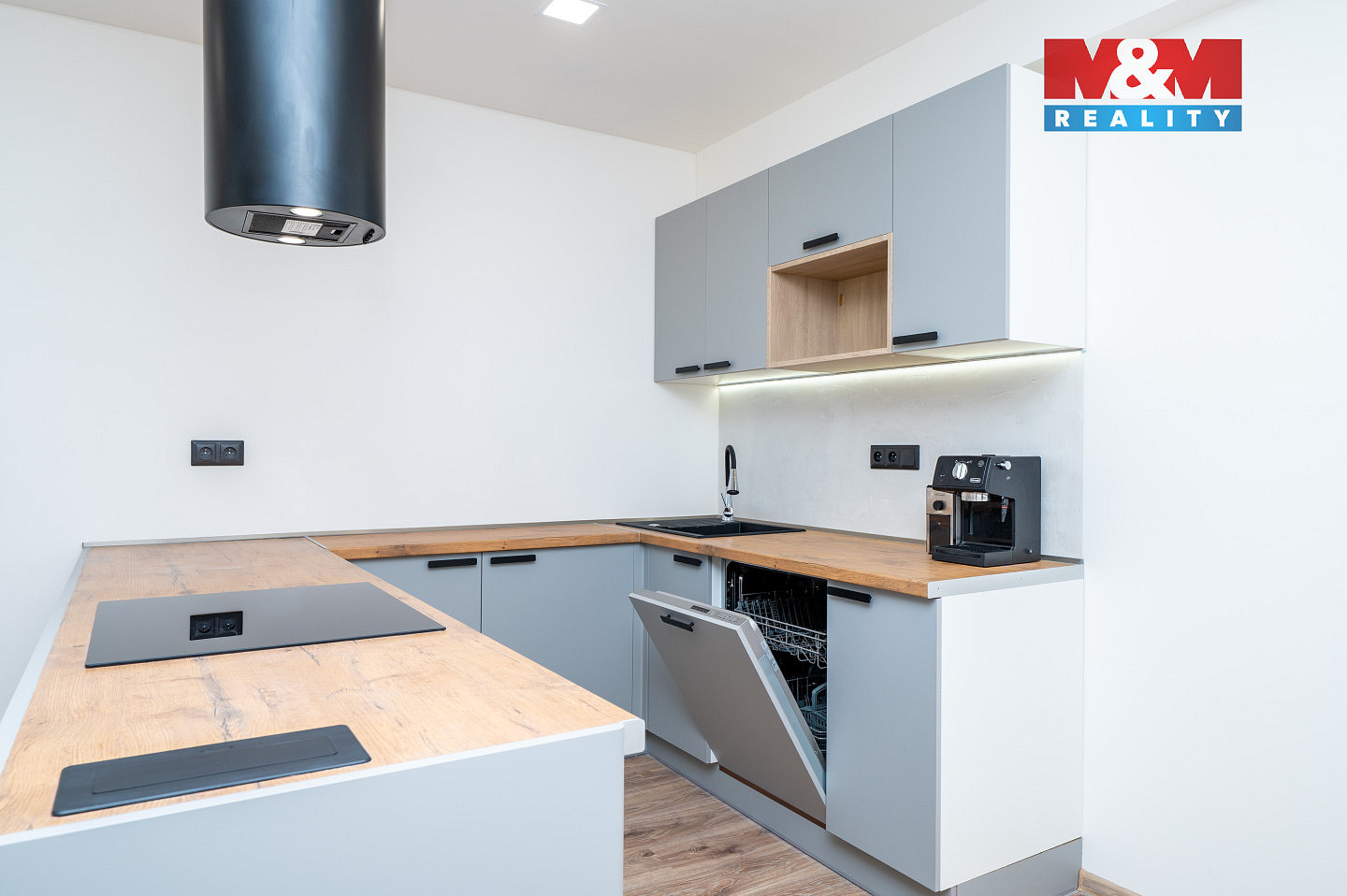 Prodej bytu 3+kk 74 m² – fotografie 5