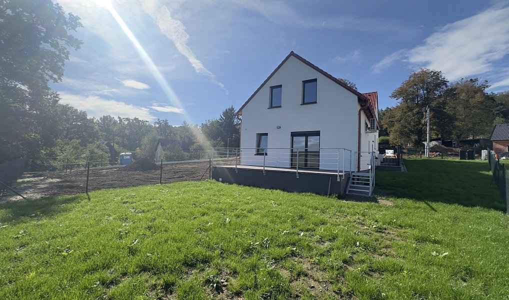 Prodej domu 120 m² s pozemkem 305 m², Hluboká nad Vltavou – náhled fotky 13