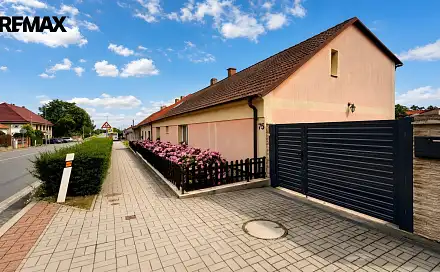 Prodej domu 250 m² s pozemkem 518 m², Tuřany, okres Kladno