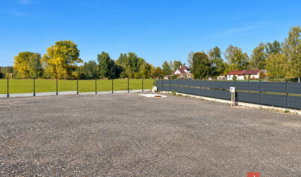 Pronájem komerčního pozemku 900 m², Borohrádek – náhled fotky 4