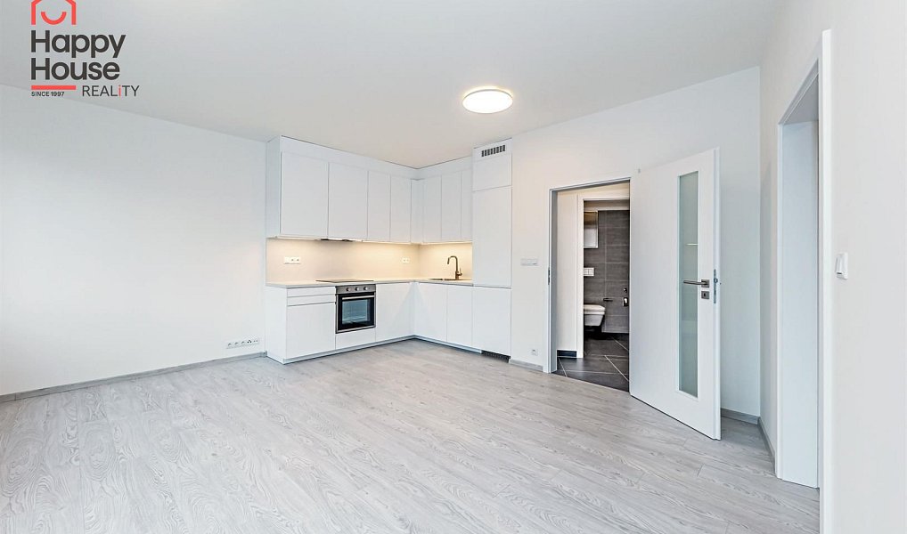 Pronájem bytu 2+kk 50 m², Praha – náhled fotky 8