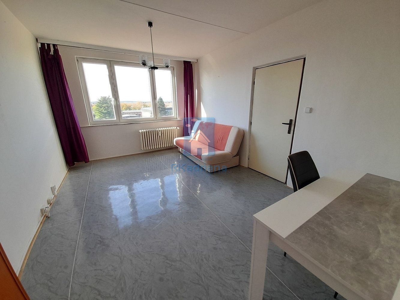 Pronájem bytu 2+kk 42 m² – fotografie 4