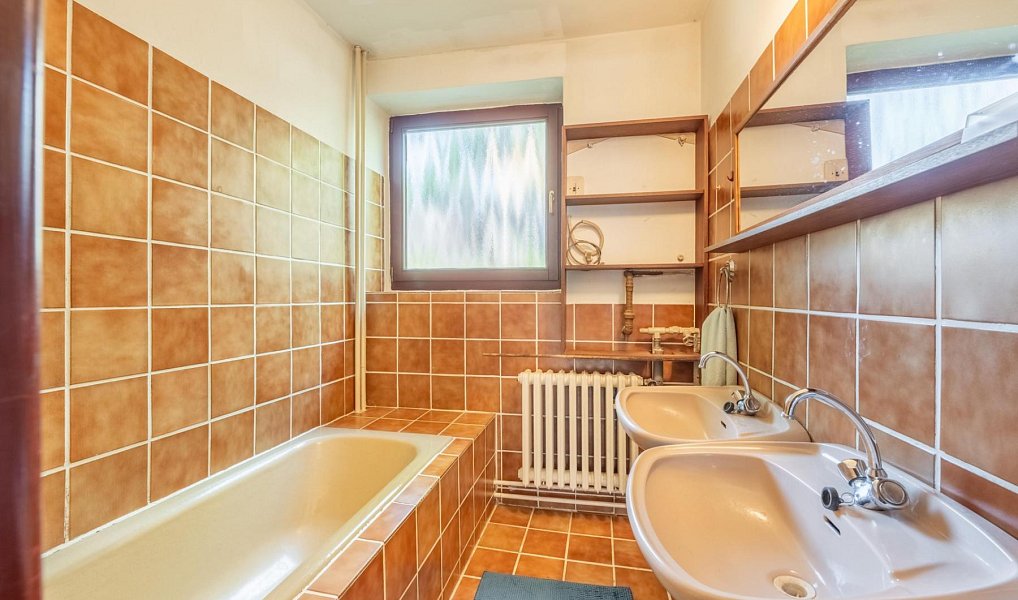 Prodej domu 340 m² s pozemkem 681 m², Plzeň – náhled fotky 20
