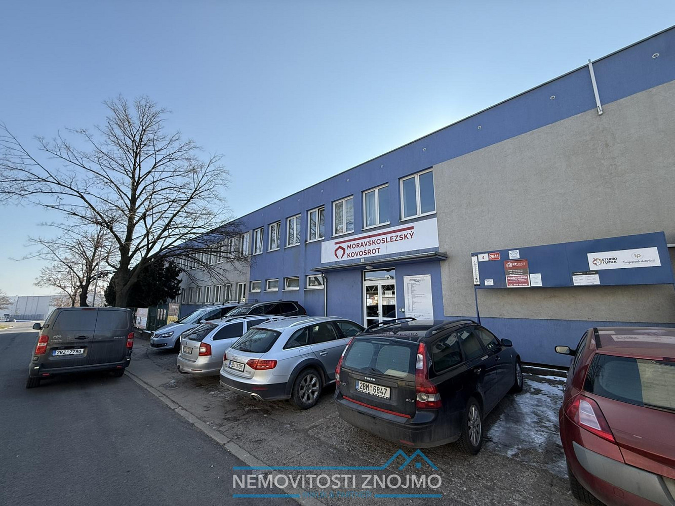 Pronájem kanceláře 20 m² – fotografie 2