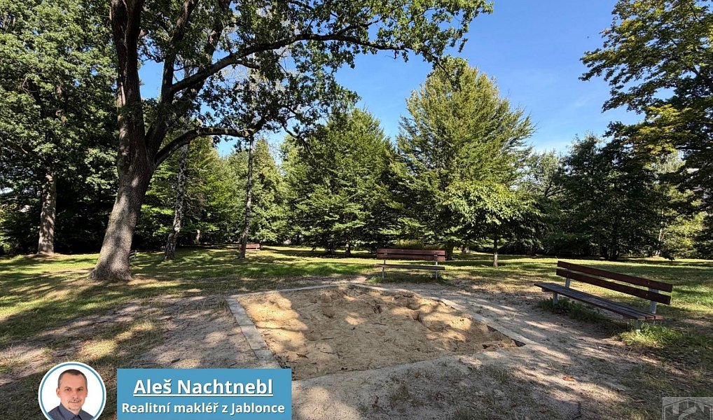 Prodej bytu 3+1 80 m², Jablonec nad Nisou – náhled fotky 29