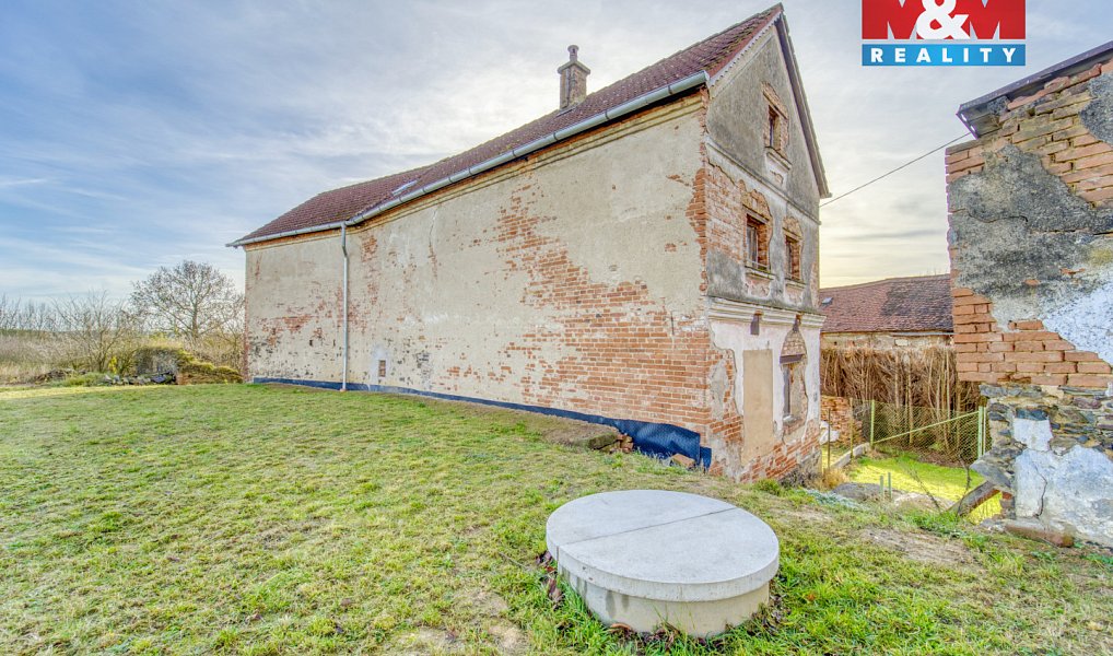 Prodej domu 154 m² s pozemkem 824 m², Černošín – náhled fotky 13