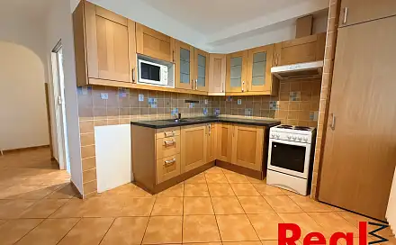 Pronájem bytu 2+1 56 m², Lázeňská, Valtice, okres Břeclav
