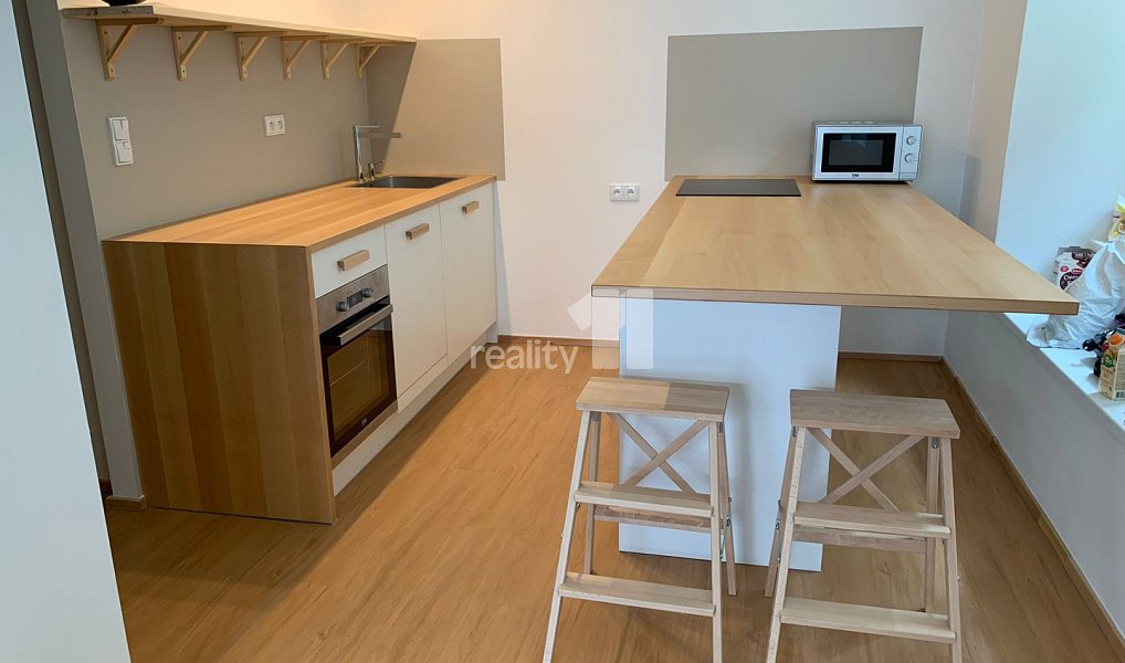 Prodej bytu 3+kk 66 m², Černý Důl – náhled fotky 2