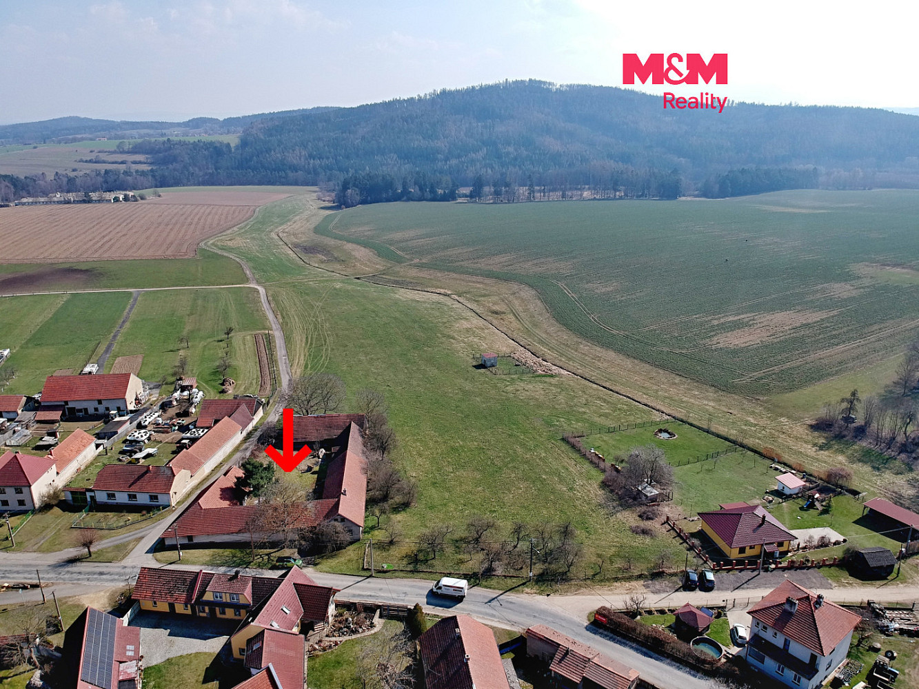 Prodej domu 510 m² s pozemkem 9 635 m²