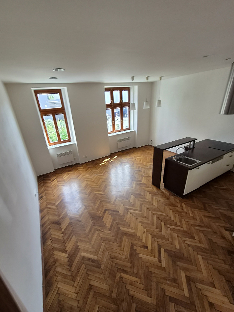 Pronájem bytu 2+kk 56 m²