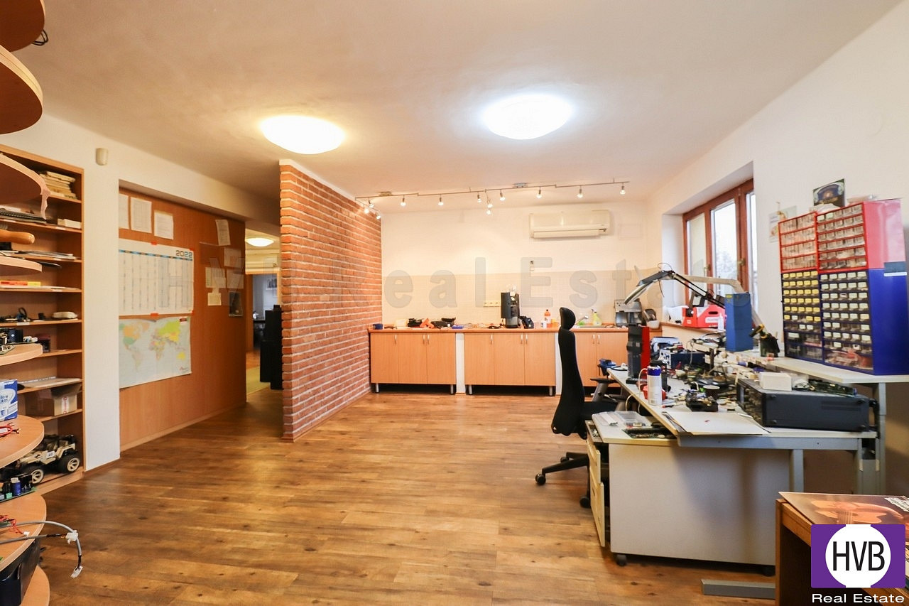 Pronájem kanceláře 110 m² — photo 5