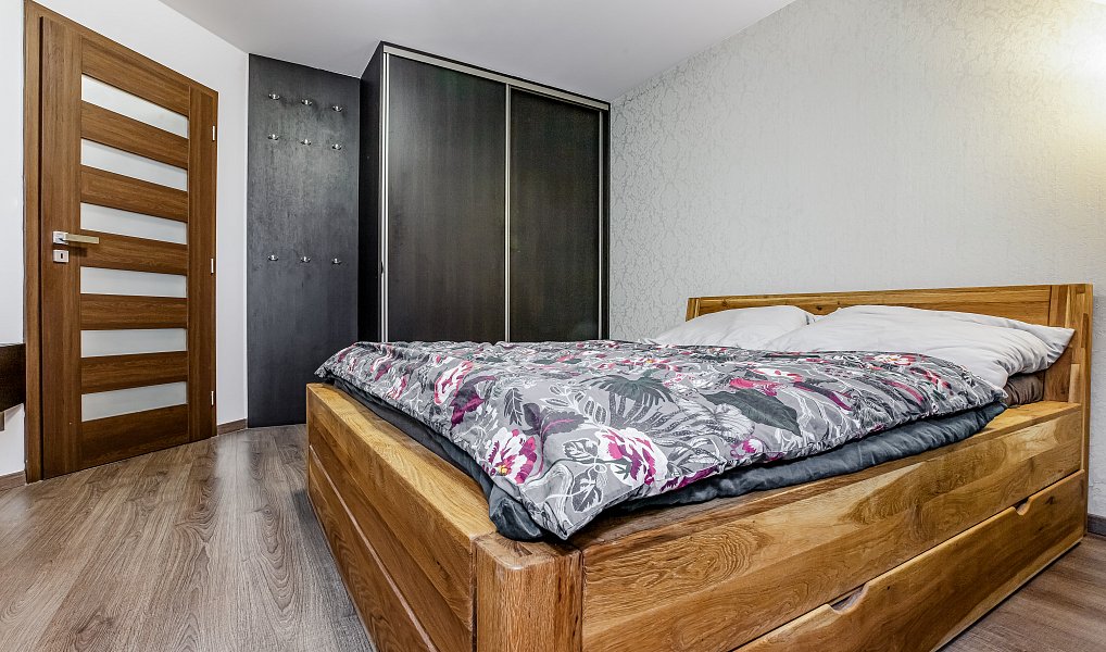 Pronájem domu 107 m² s pozemkem 150 m², Hluboká nad Vltavou – náhled fotky 13