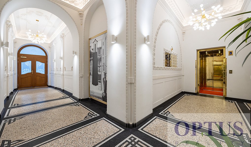 Pronájem bytu 5+kk 190 m², Praha – náhled fotky 38