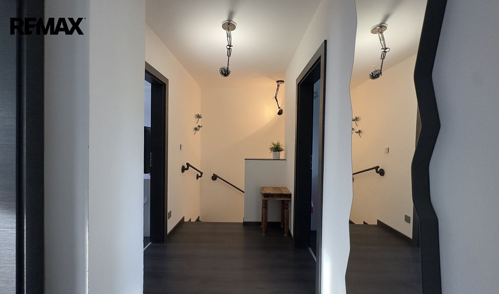 Prodej domu 160 m² s pozemkem 821 m², Statenice – náhled fotky 8