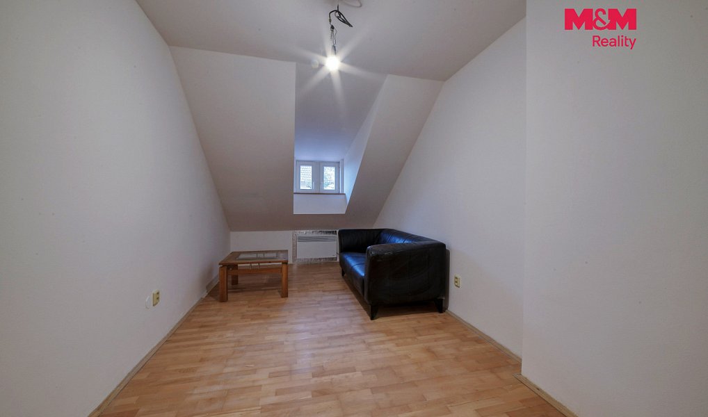 Pronájem bytu 2+1 55 m², Mariánské Lázně – náhled fotky 2