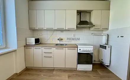 Pronájem bytu 2+1 77 m², Dukelských hrdinů, Uherské Hradiště