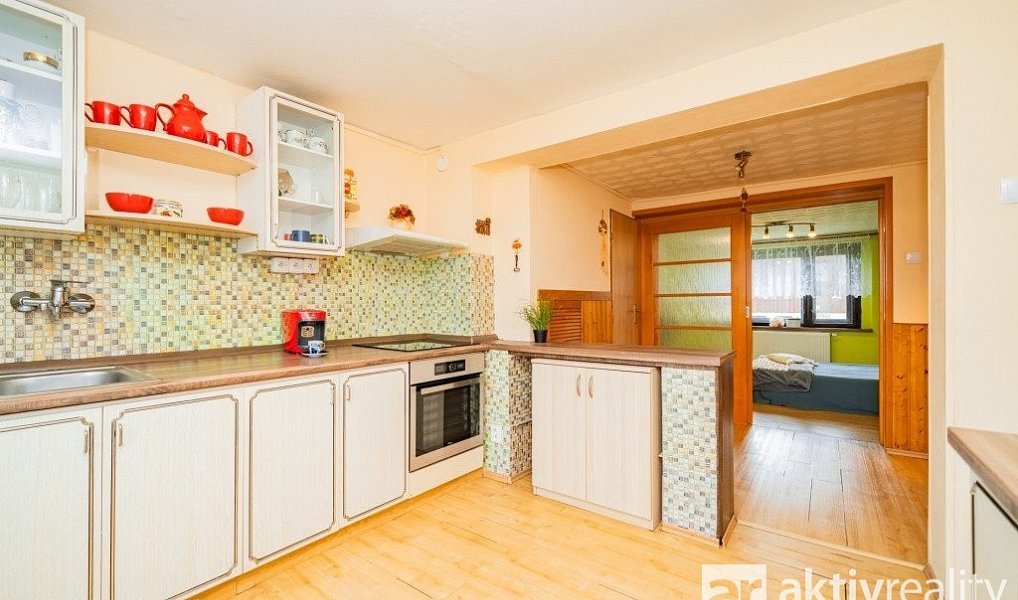 Prodej domu 225 m² s pozemkem 904 m², Vodochody – náhled fotky 15