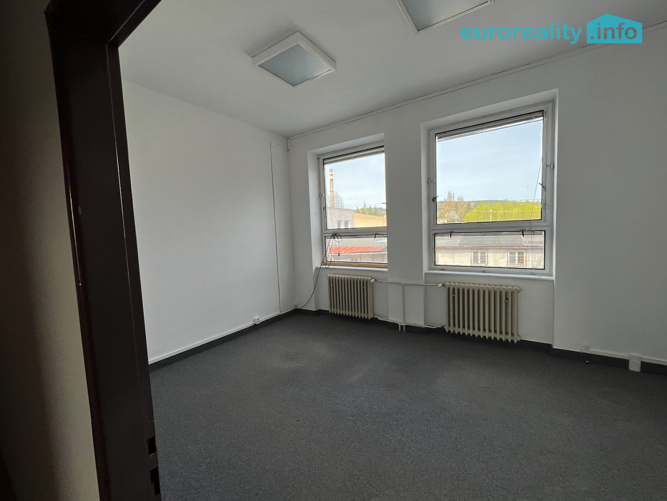 Pronájem kanceláře 20 m² – fotografie 4