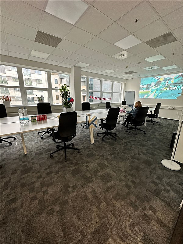 Pronájem kanceláře 234 m² — photo 4