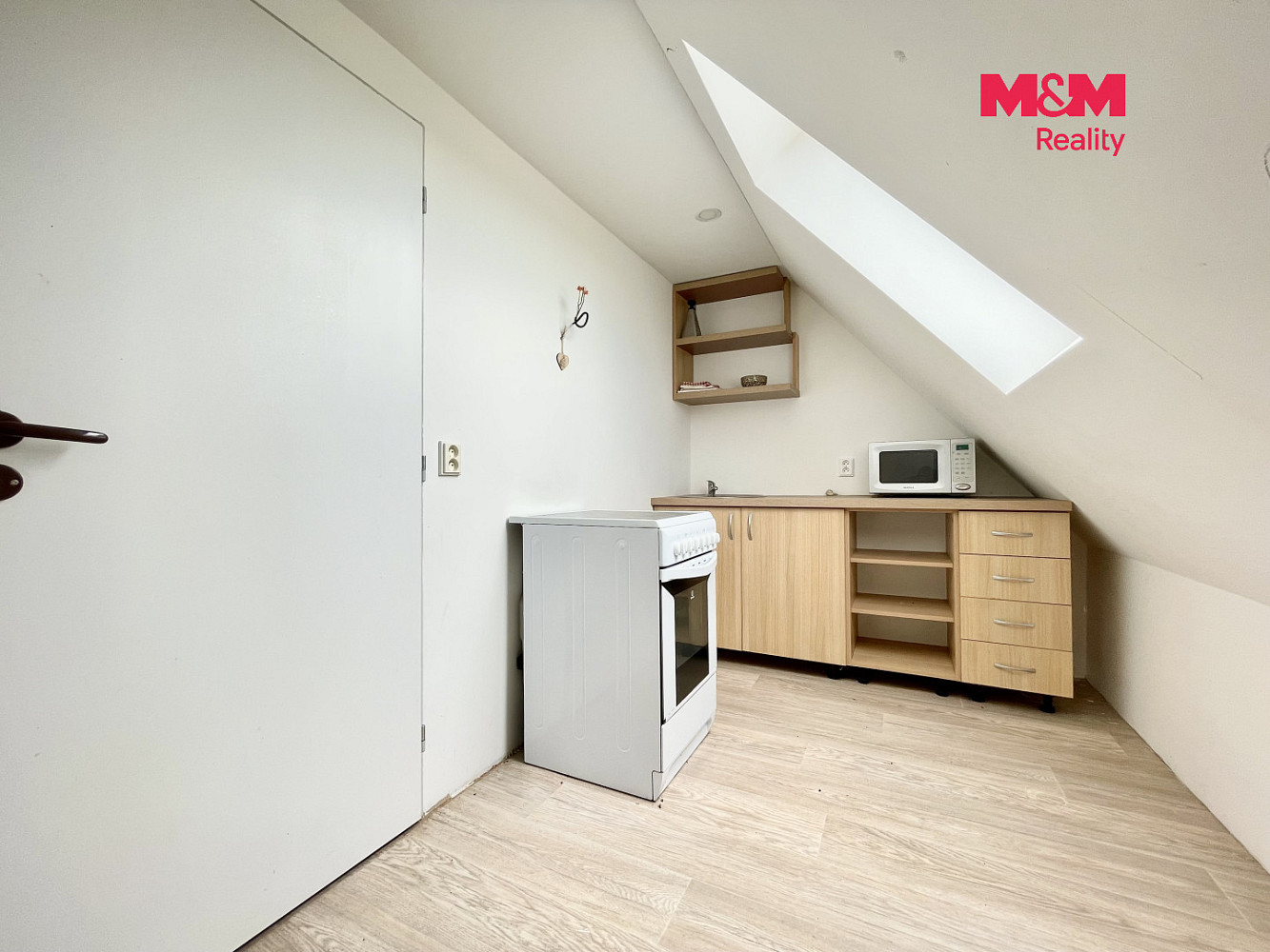 Prodej domu 320 m² s pozemkem 1 050 m² — photo 4