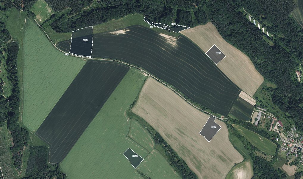 Prodej pozemku, 30270 m², Mladá Boleslav, Mukařov