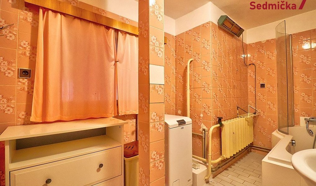 Prodej domu 318 m² s pozemkem 1 300 m², Věcov – náhled fotky 32