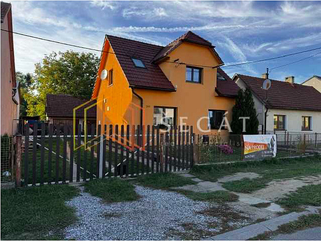 Prodej domu 189 m² s pozemkem 1 329 m² – fotografie 2