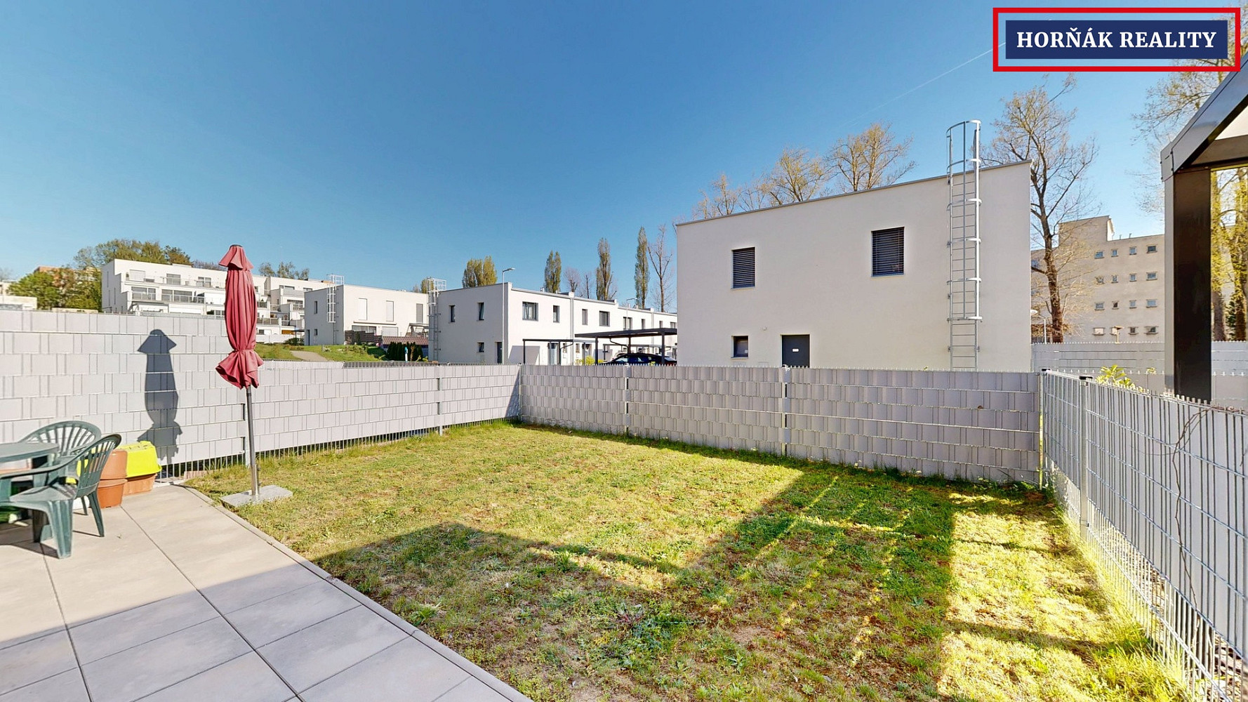 Prodej bytu 2+kk 71 m² – fotografie 2