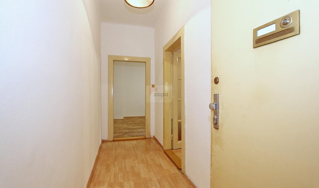 Pronájem bytu 1+1 37 m², Praha – náhled fotky 9