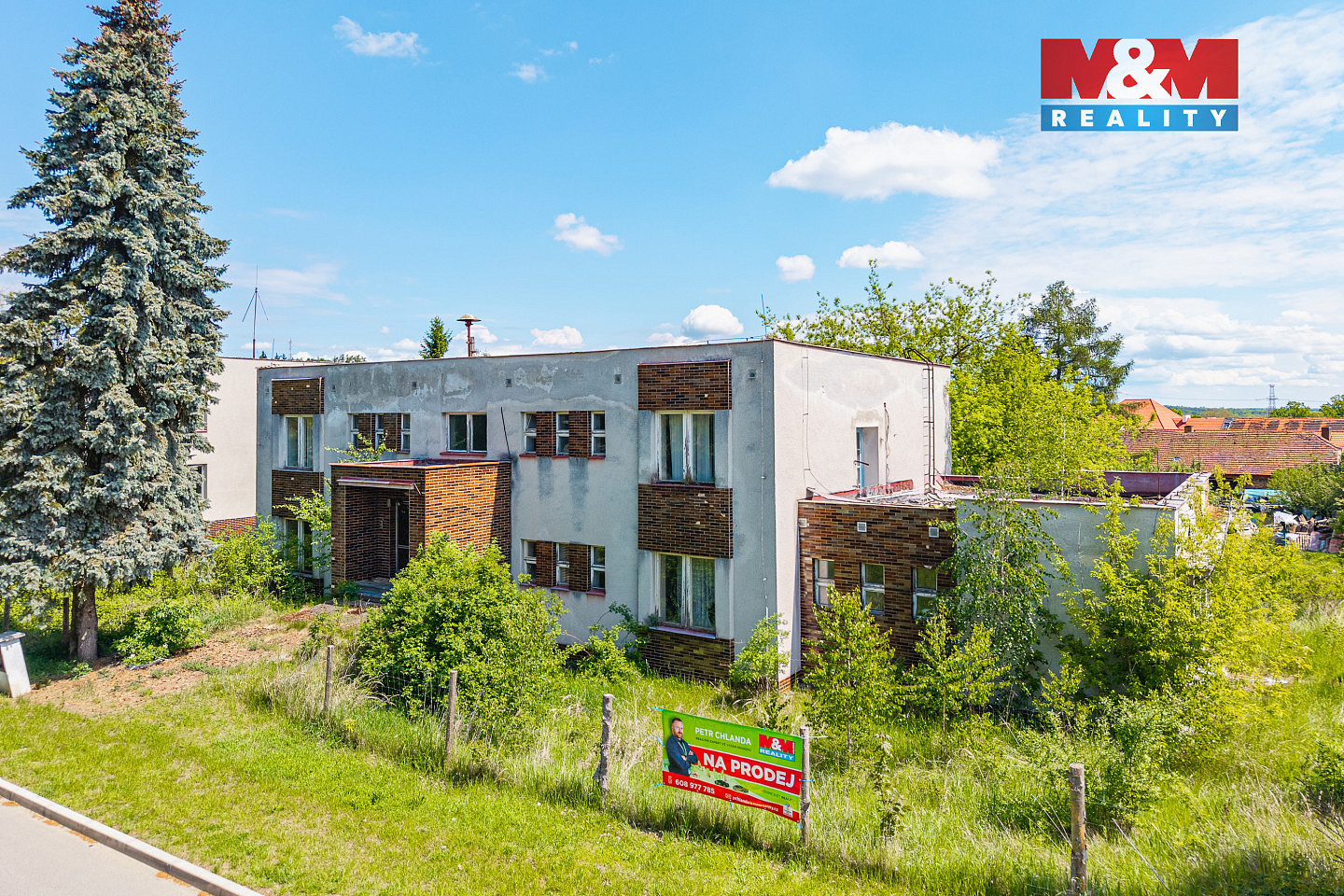Prodej obchodních prostor 700 m²