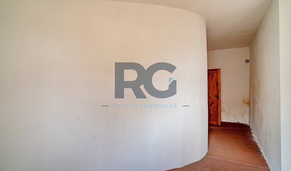 Prodej domu 330 m² s pozemkem 4 047 m², Záhoří – náhled fotky 16