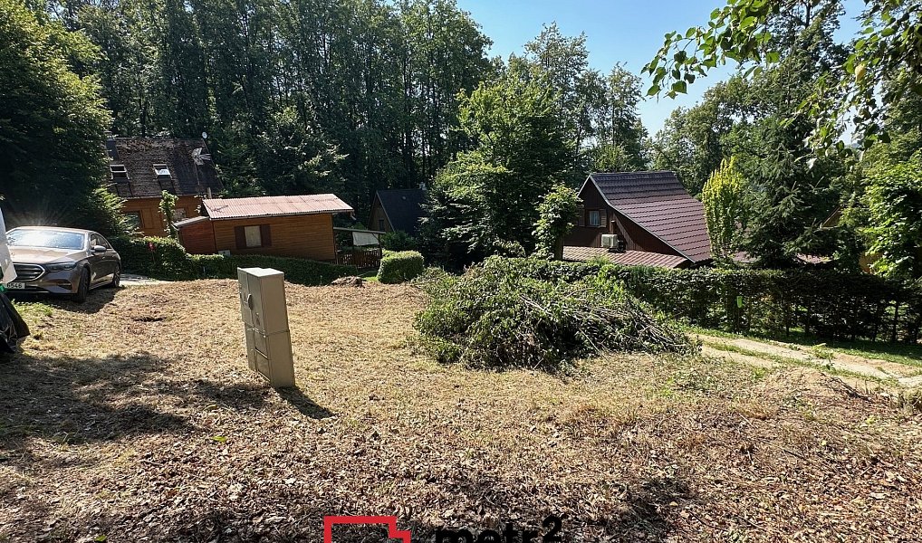 Prodej stavebního pozemku 299 m², Štítary – náhled fotky 2