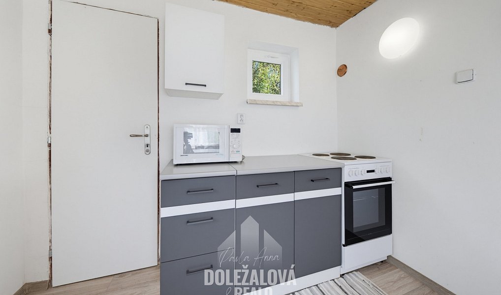 Prodej chaty/chalupy 32 m² s pozemkem 497 m², Vyskytná nad Jihlavou – náhled fotky 2
