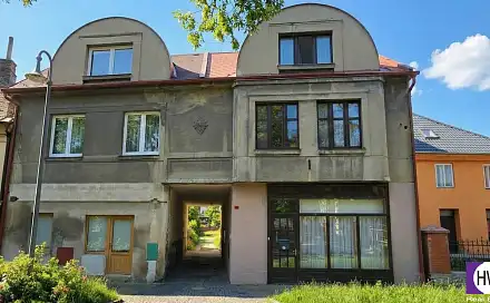 Prodej domu 300 m² s pozemkem 213 m², Palackého náměstí, Dobrovice, okres Mladá Boleslav