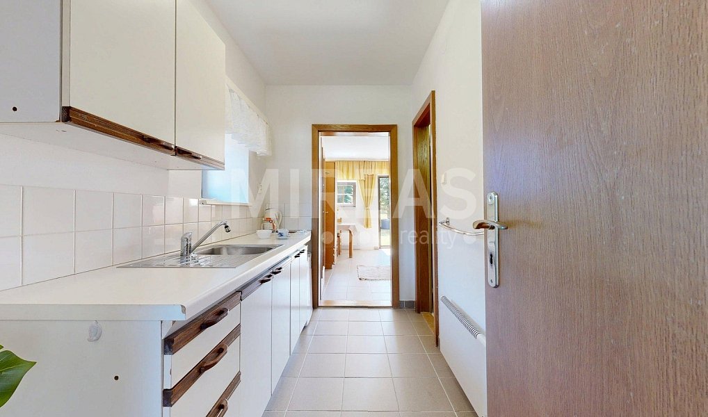 Prodej ubytovacího objektu 444 m², Stožec – náhled fotky 22