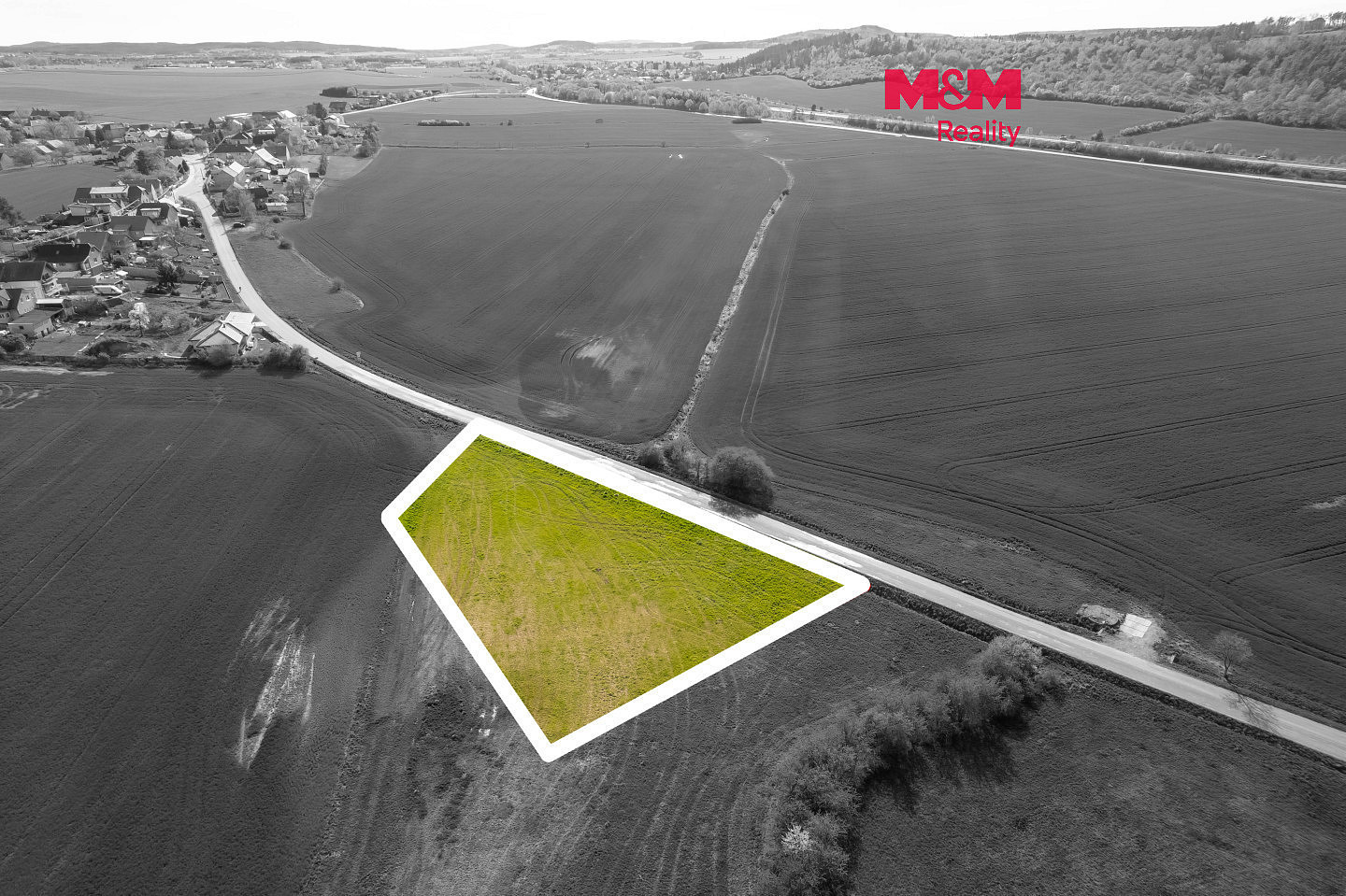 Prodej stavebního pozemku 1 000 m²